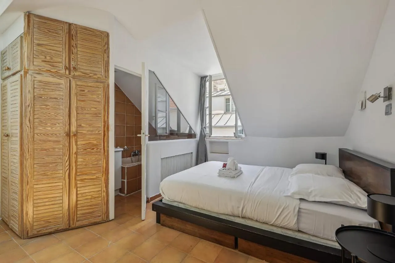 Heart Of Latin Quarter - 1br - Cityapartmentstay Apartmán